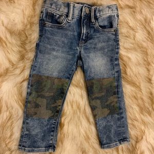 Gap acid wash toddler jeans with camo 18-24M